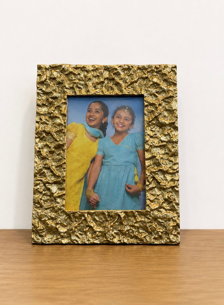 INDIVIDUAL PHOTO FRAME