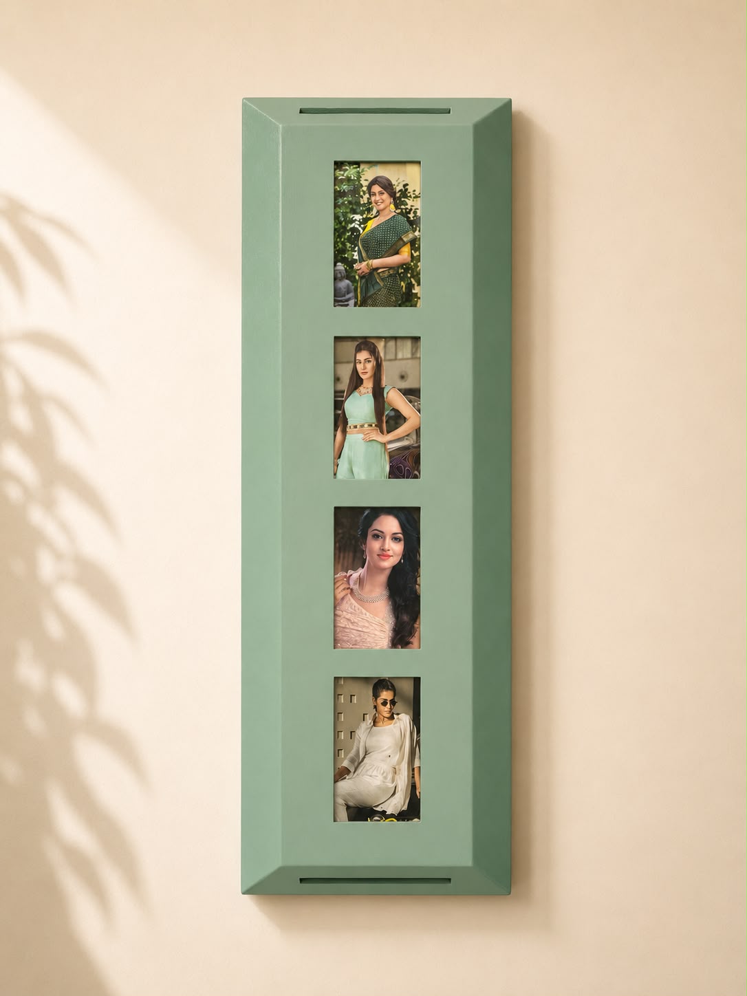 Vertical gallery Photo Frame