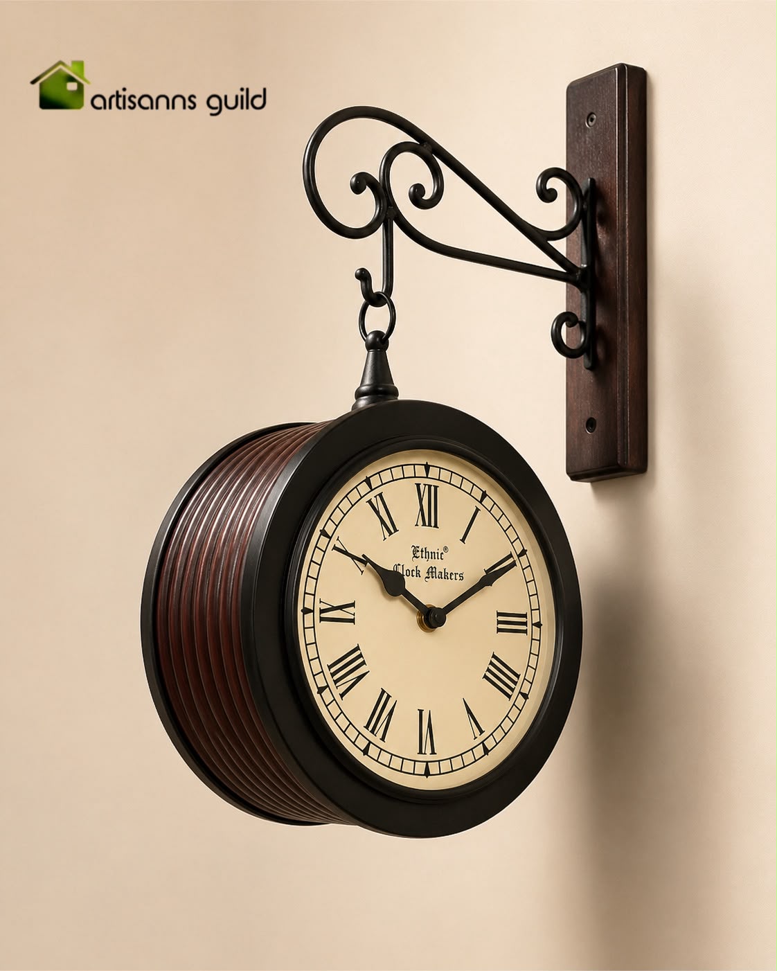Heritage Grooved Station Clock