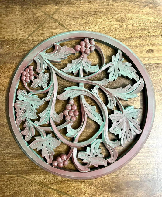 ROUND WALL DECOR