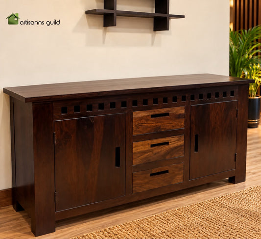 Traditional Wooden Sideboard With 3 Drawers & 2 Doors
