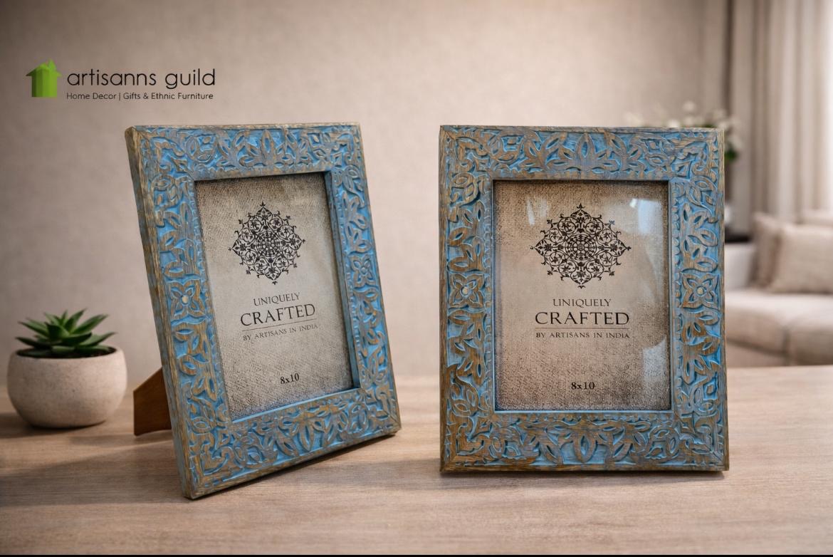 PHOTO FRAME