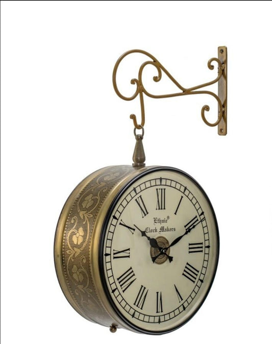 Metal Hanging Clock 10"