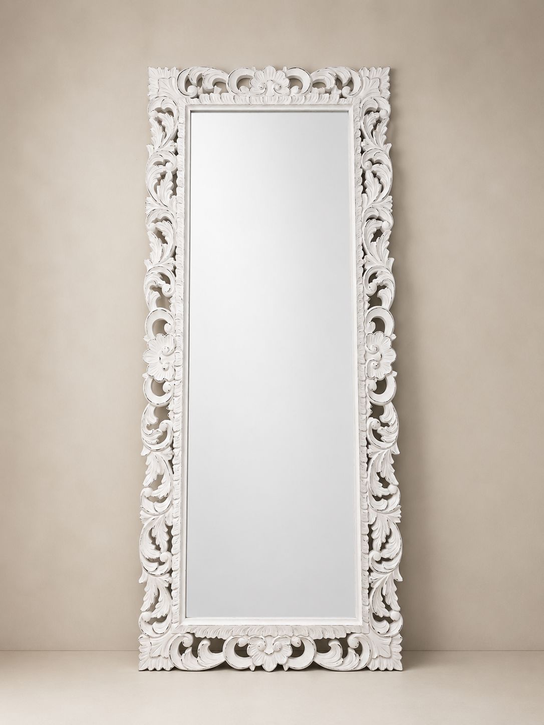 White Mirror in Distressed finish