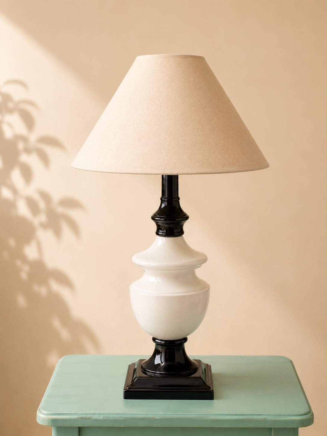Classic Ceramic Table Lamp