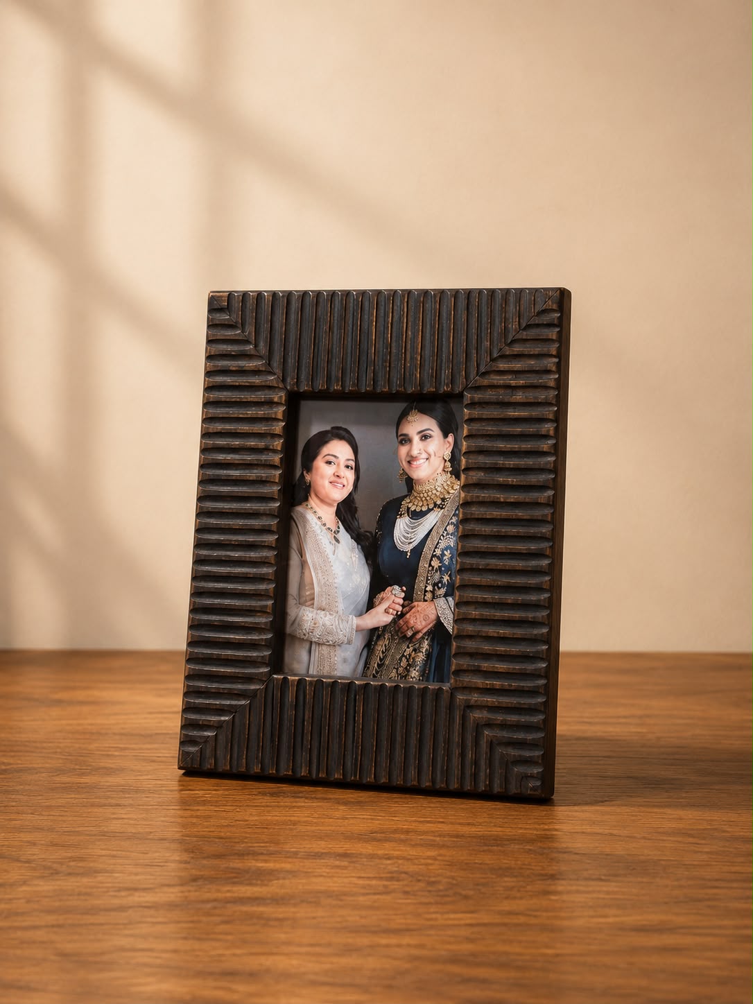 Ridgewood Carved Photo Frame